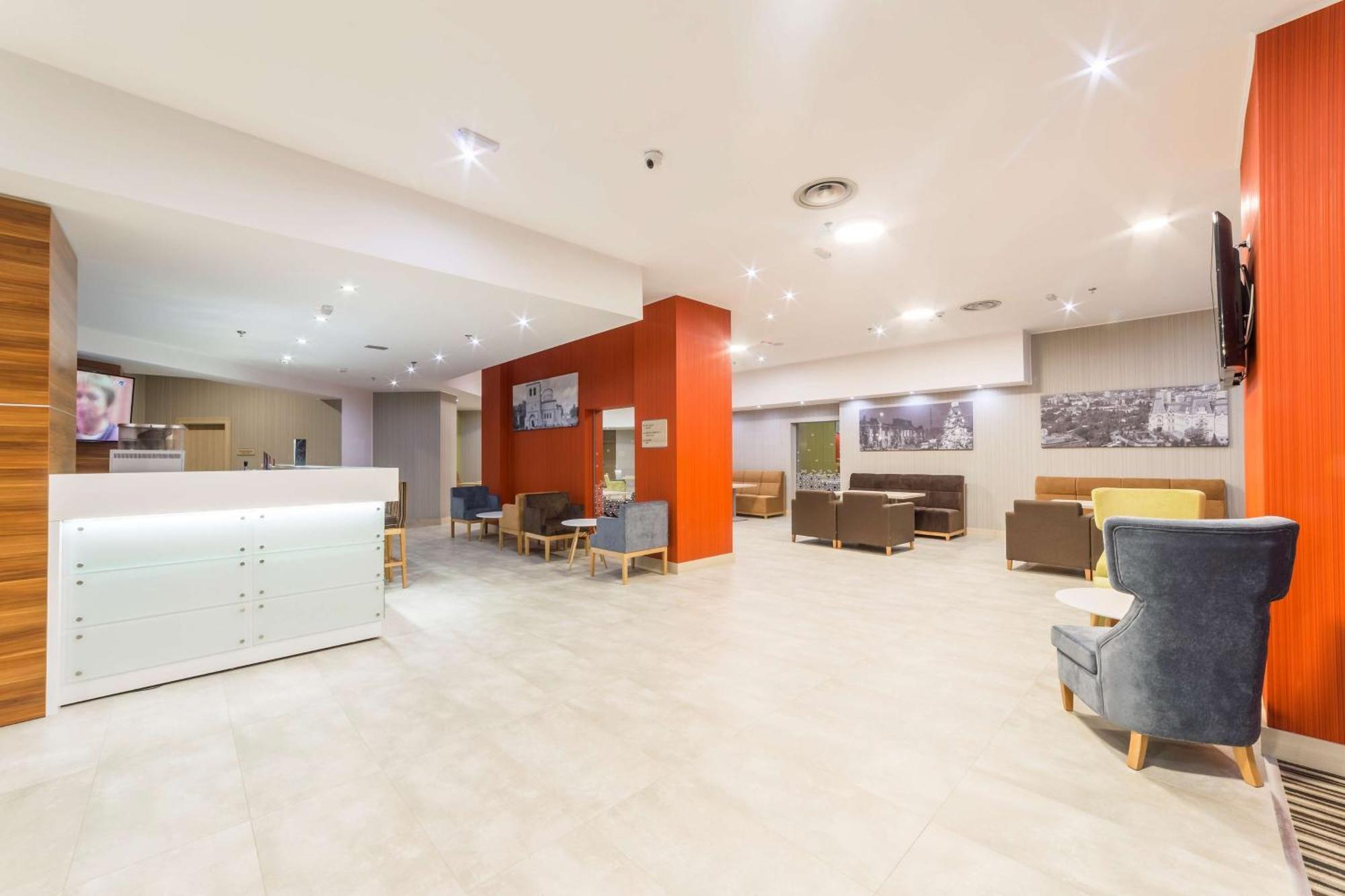 Hotel Hampton By Hilton Iasi Extérieur photo